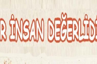 İNSAN OLARAK SEN ÖZÜNDE DEĞERLİSİN !